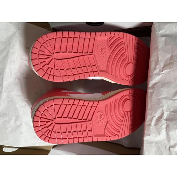 Nike Air Jordan 1 Mid Sea Coral Atmosphere Pink White Men Size 7.5 (BQ6472-186) - Picture 4 of 9